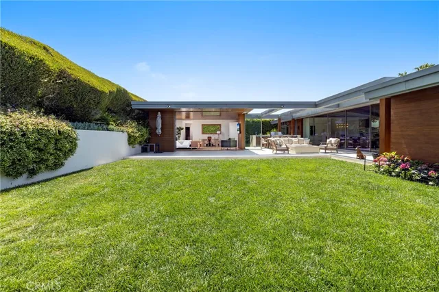 $18,750,000 | 2538 Monaco Drive, Laguna Beach, CA 92651