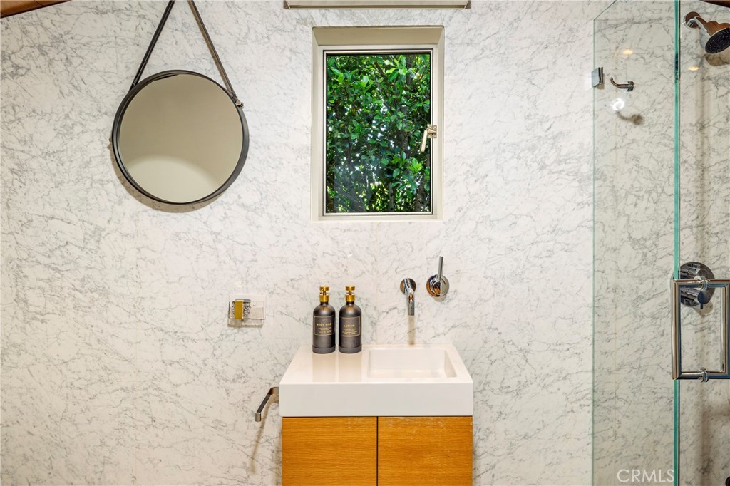 2538 Monaco Drive Laguna Beach, CA 92651 - Photo 29 of 33