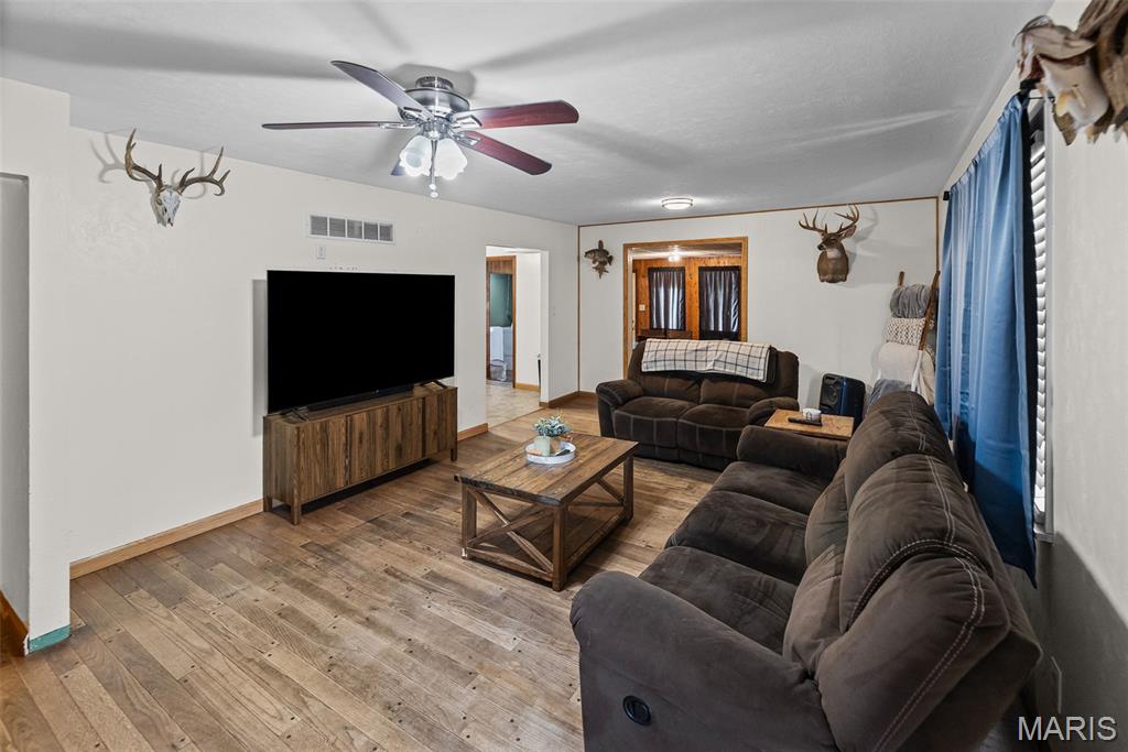 307 West Church Street Sparta, IL 62286 - Photo 7 of 25 Gallery Image 7