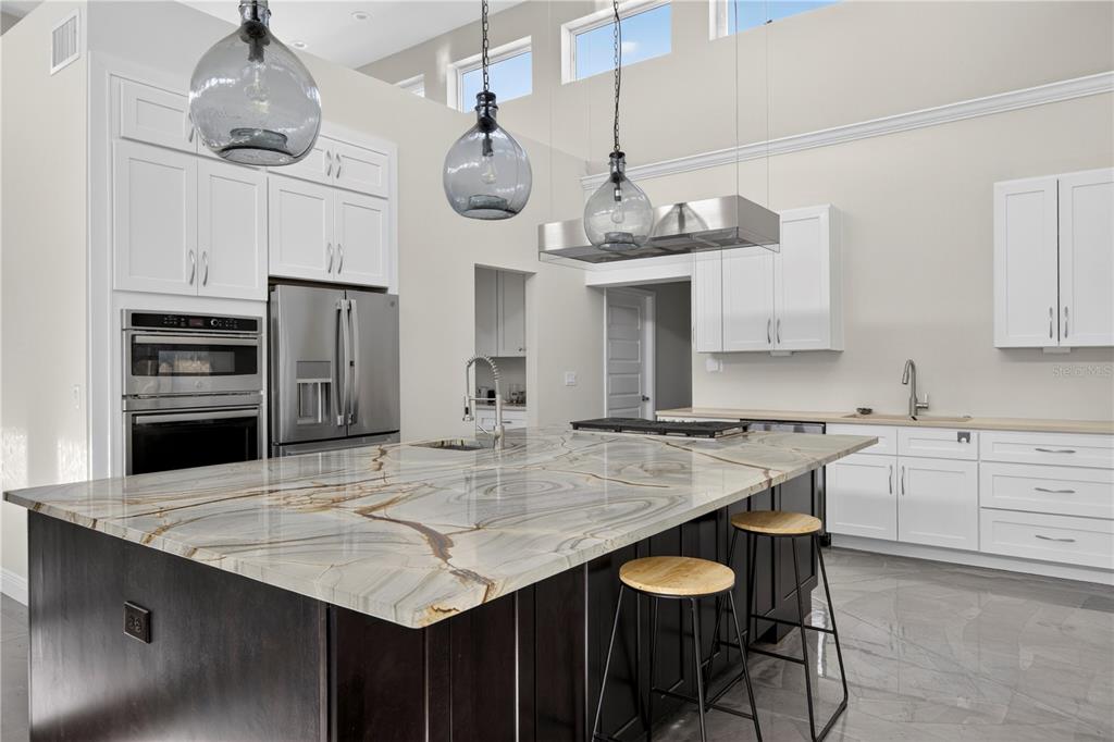 13002 Crowell Road Brooksville, FL 34613 - Photo 2 of 44