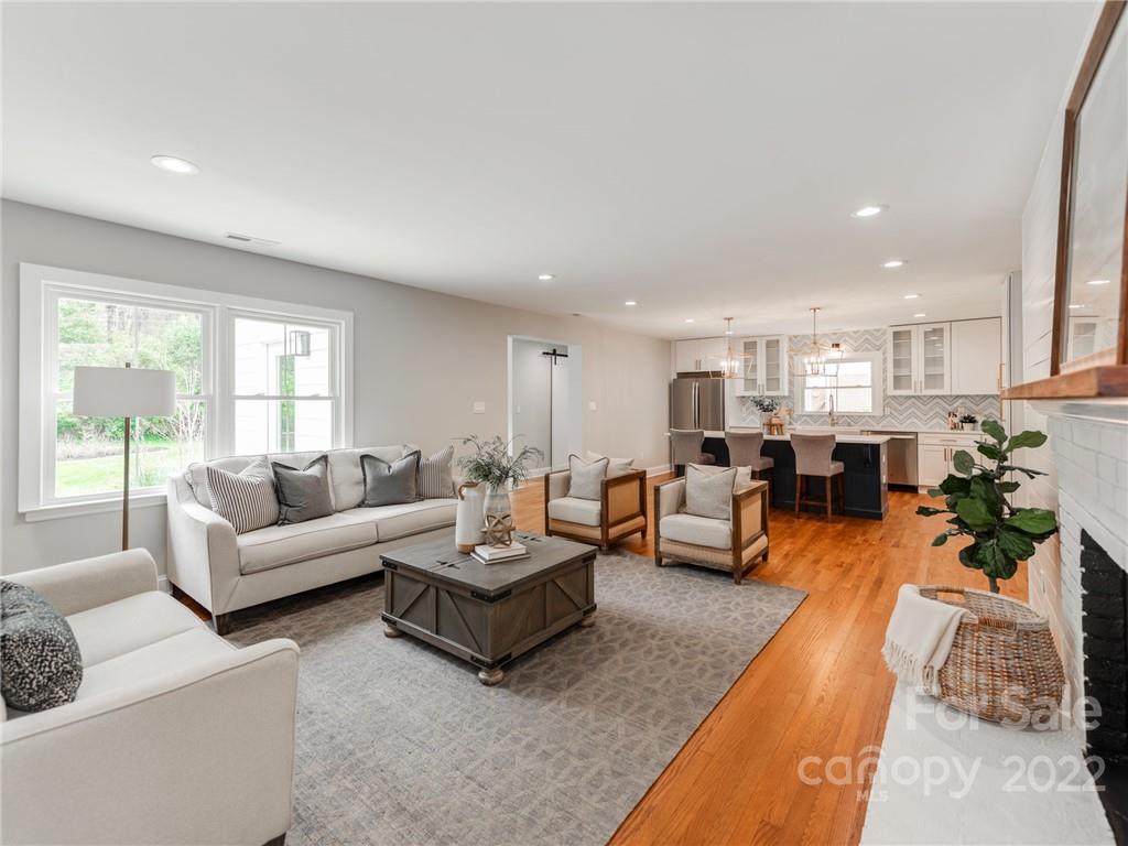 842 Longbow Road Charlotte, NC 28211 - Photo 12 of 37 Gallery Image 12