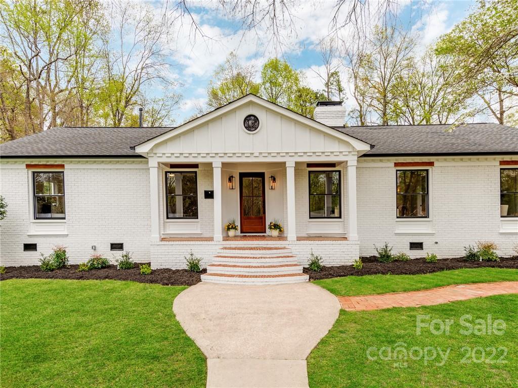 842 Longbow Road Charlotte, NC 28211 - Photo 2 of 37 Gallery Image 2
