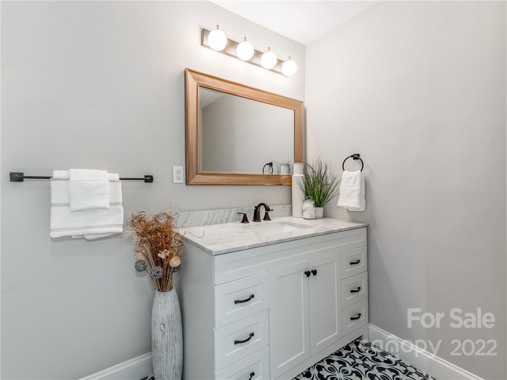 842 Longbow Road Charlotte, NC 28211 - Photo 29 of 37 Gallery Image 29