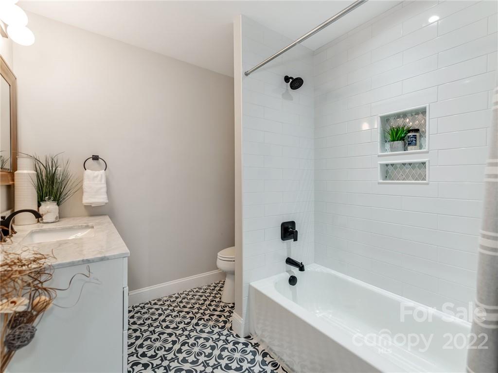 842 Longbow Road Charlotte, NC 28211 - Photo 30 of 37 Gallery Image 30