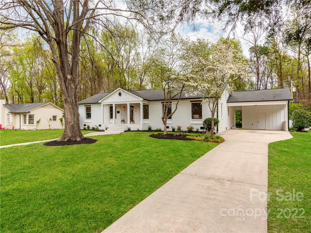 842 Longbow Road Charlotte, NC 28211 - Photo 3 of 37 Gallery Image 3