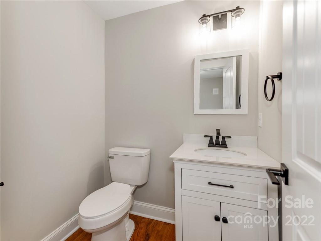 842 Longbow Road Charlotte, NC 28211 - Photo 33 of 37 Gallery Image 33