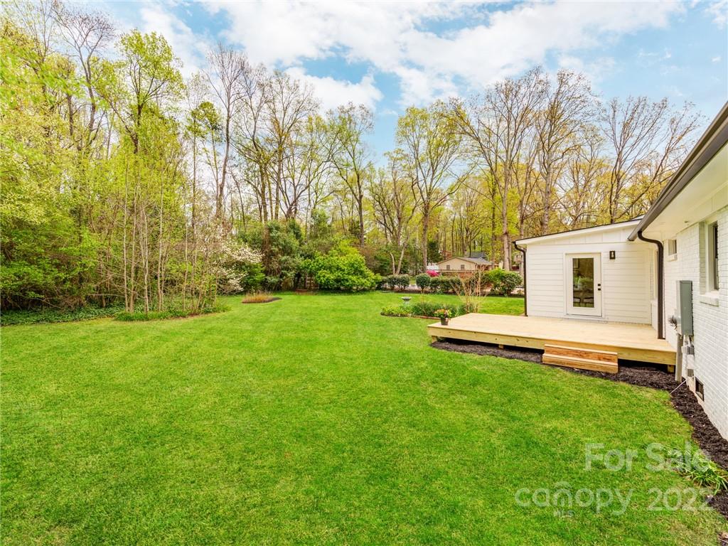 842 Longbow Road Charlotte, NC 28211 - Photo 34 of 37 Gallery Image 34