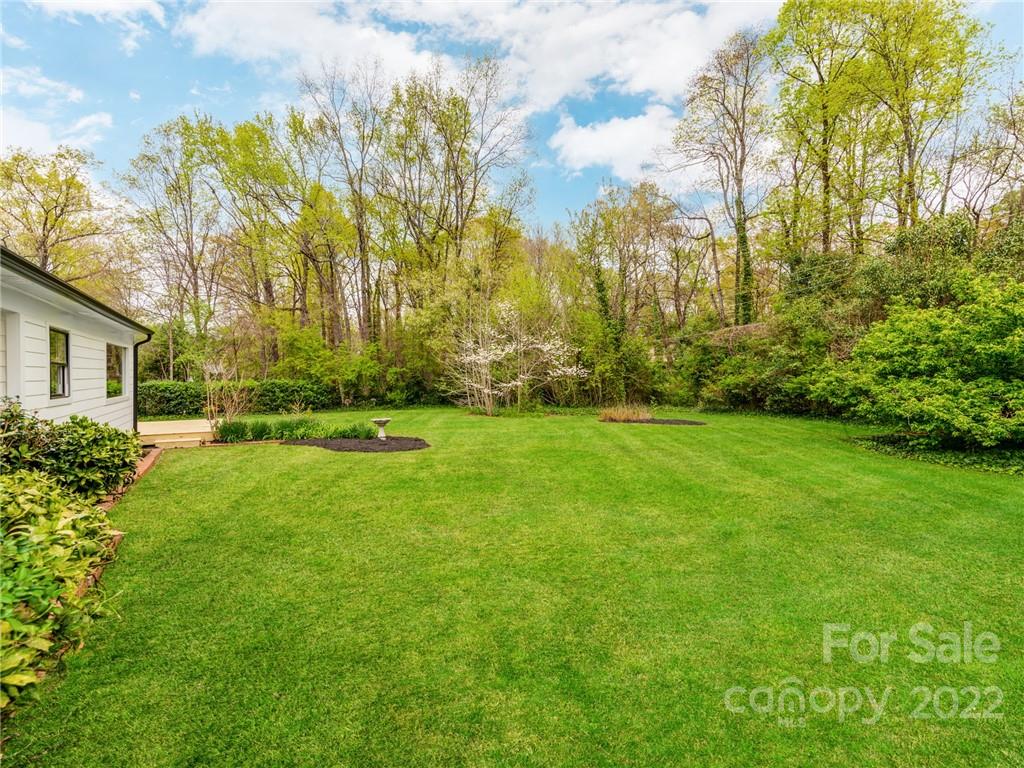 842 Longbow Road Charlotte, NC 28211 - Photo 36 of 37 Gallery Image 36