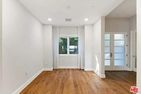 $3,525,000 | 22065 Pacific Coast Highway, Unit 7, Malibu, CA 90265