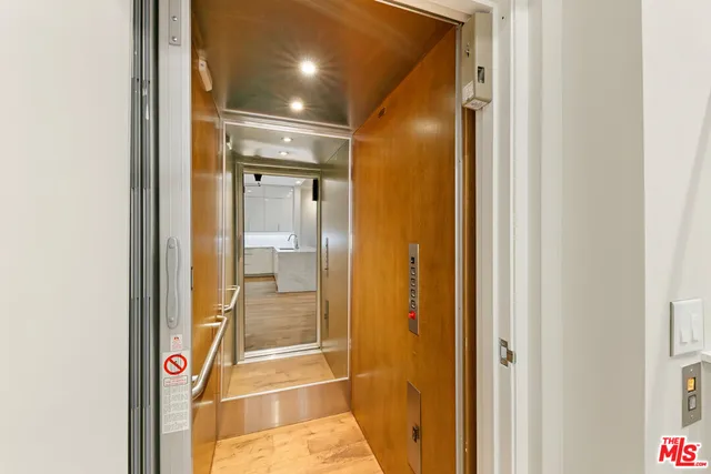 $3,525,000 | 22065 Pacific Coast Highway, Unit 7, Malibu, CA 90265