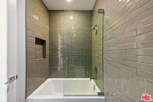 $3,525,000 | 22065 Pacific Coast Highway, Unit 7, Malibu, CA 90265