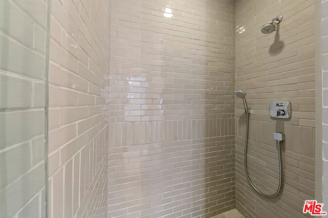 $3,525,000 | 22065 Pacific Coast Highway, Unit 7, Malibu, CA 90265