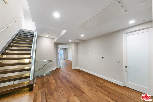 $3,525,000 | 22065 Pacific Coast Highway, Unit 7, Malibu, CA 90265