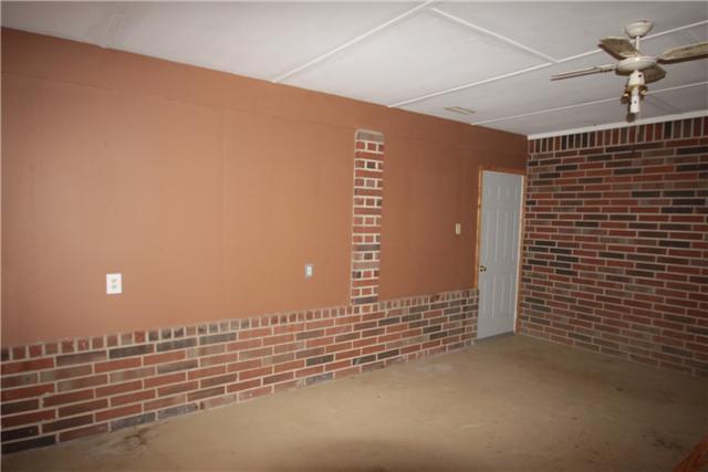 557 Templeton Road Rock Island, TN 38581 - Photo 14 of 20 Gallery Image 14
