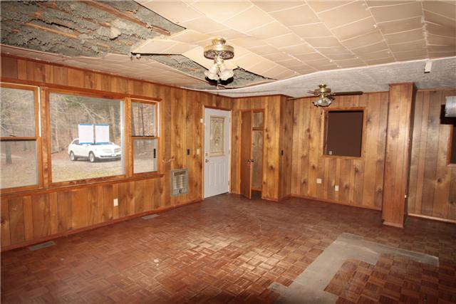 557 Templeton Road Rock Island, TN 38581 - Photo 3 of 20 Gallery Image 3