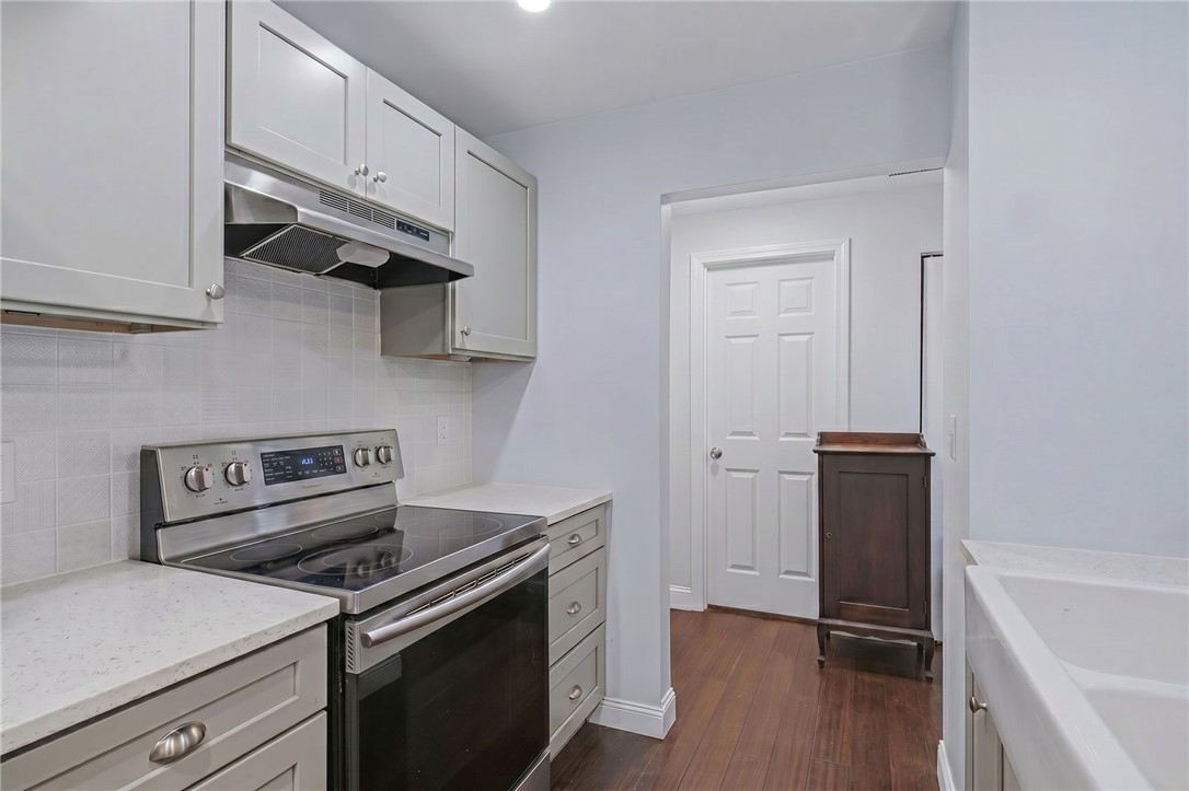 300 Front Street, Unit 512 Pawtucket, RI 02860 - Photo 8 of 25