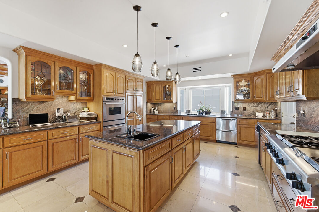 12570 Bull Canyon Road Granada Hills, CA 91344 - Photo 6 of 24