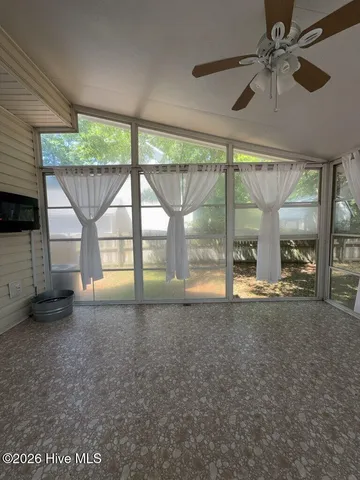 $2,400 | 151 Bayshore Drive, Sneads Ferry, NC 28460