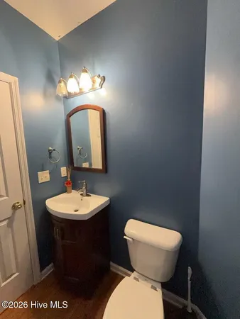 $2,200 | 151 Bayshore Drive, Sneads Ferry, NC 28460