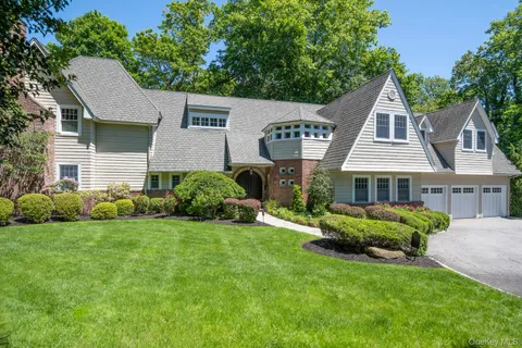 $3,990,000 | 7 Cedar Lane, Glen Cove, NY 11542