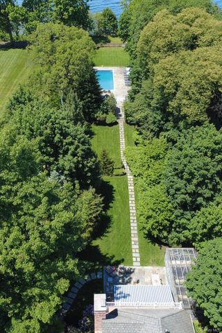 $3,990,000 | 7 Cedar Lane, Glen Cove, NY 11542