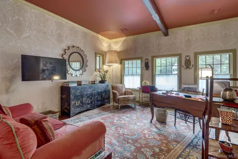 $3,990,000 | 7 Cedar Lane, Glen Cove, NY 11542