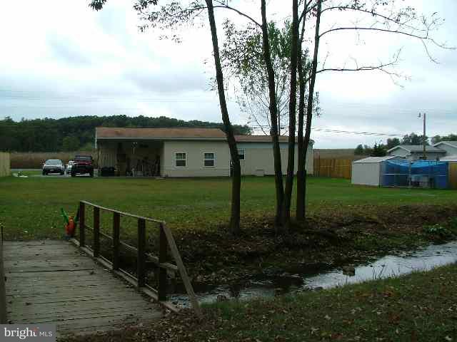 209 Neil Road Shippensburg, PA 17257 - Photo 5 of 7 Gallery Image 5