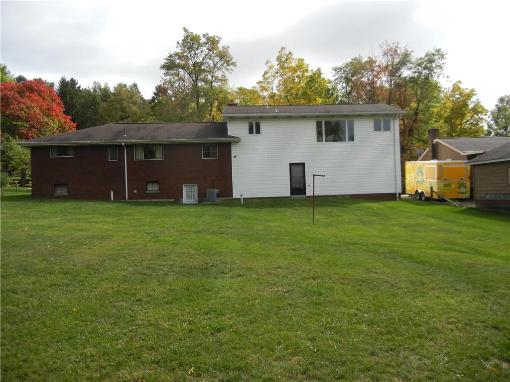 135 Bennington Road Hopwood, PA 15445 - Photo 4 of 19 Gallery Image 4