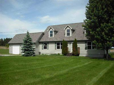 3377 South Irish Road Davison, MI 48423 - Photo 1 of 14 20196642.JPG