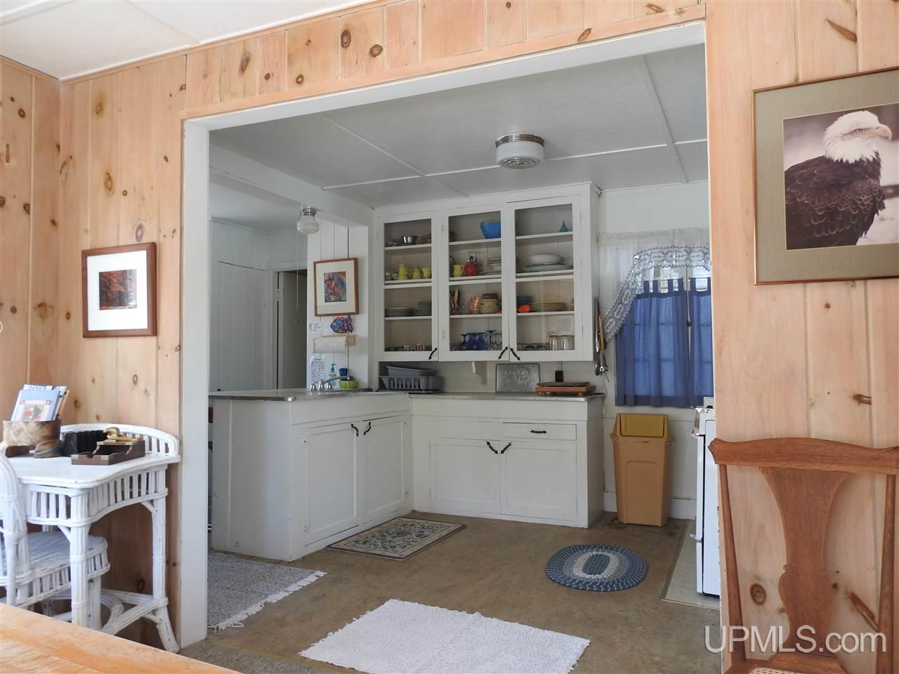 1528 Point Bray Road Florence, WI 54121 - Photo 7 of 20 Gallery Image 7