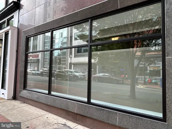 $1,325 | 100 West Lexington Street, Unit 302, Baltimore, MD 21201