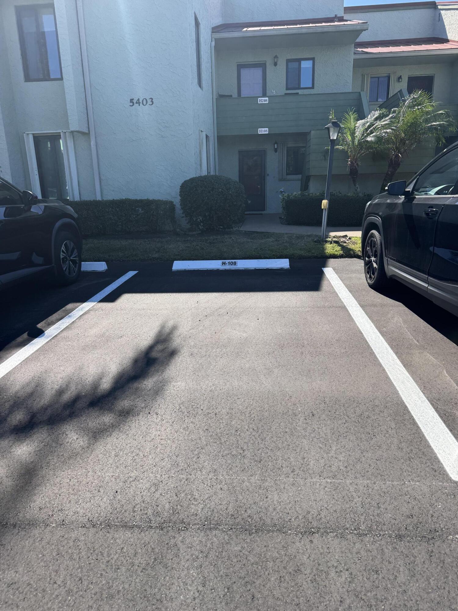 5403 Southeast Miles Grant Road, Unit 108 Stuart, FL 34997 - Photo 14 of 15 IMG_9394