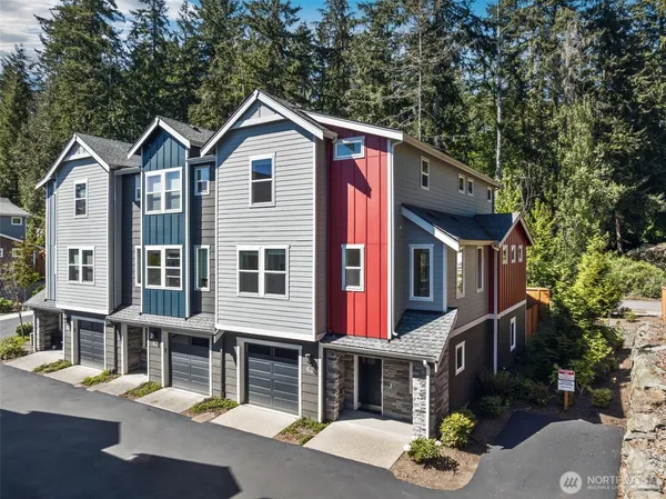 $769,995 | 18901 12th Place West, Unit K3, Lynnwood, WA 98036