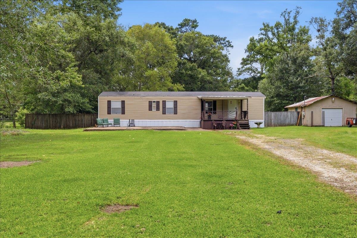 5825 Jefferson Street Vidor, TX 77662 - Photo 1 of 14