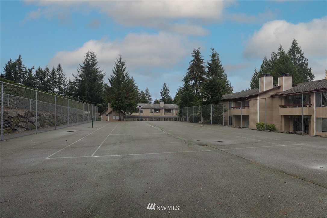 17518 149th Avenue Southeast, Unit 8 Renton, WA 98058 - Photo 24 of 25 a view of outdoor space with city view