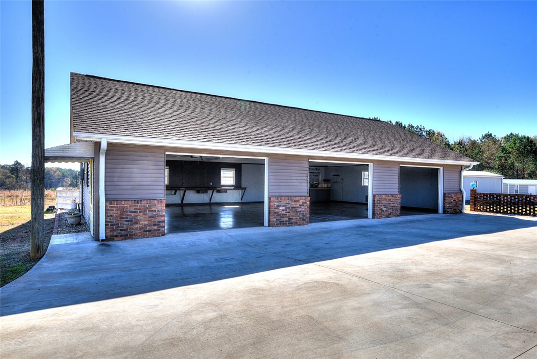 130 Raleighs Lane West Union, SC 29696 - Photo 32 of 47
