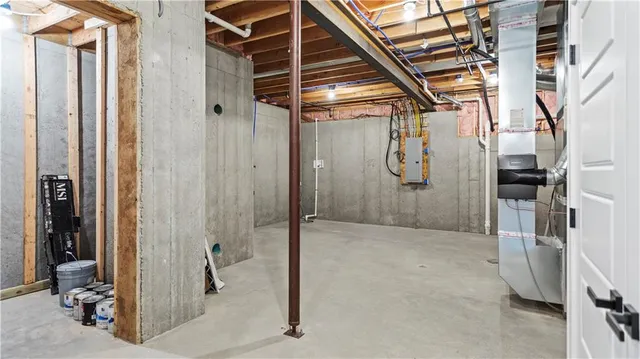 $890,000 | 7130 Westgate Street, Shawnee, KS 66216