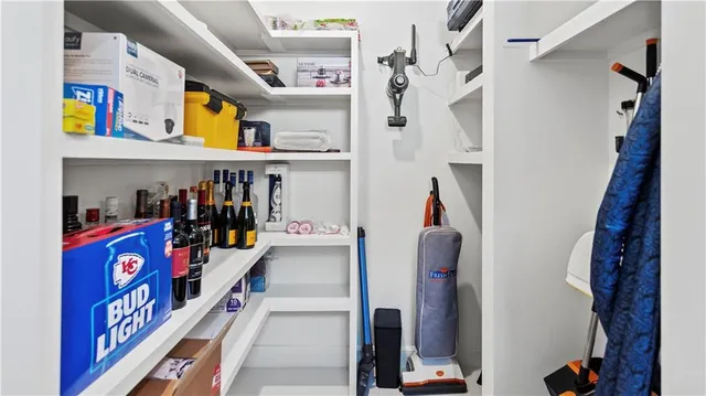 $890,000 | 7130 Westgate Street, Shawnee, KS 66216