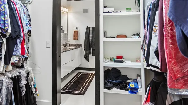 $890,000 | 7130 Westgate Street, Shawnee, KS 66216