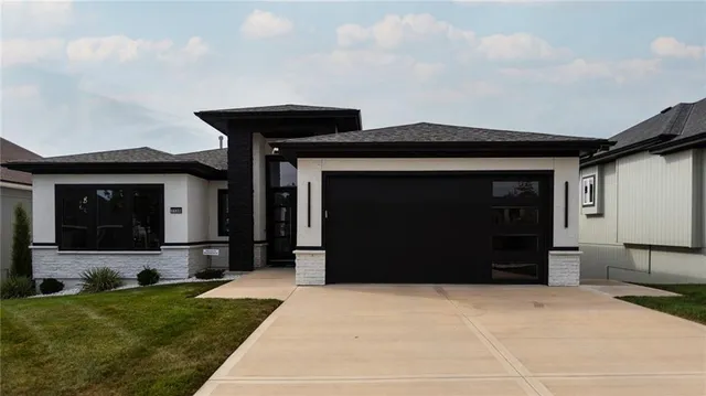 $890,000 | 7130 Westgate Street, Shawnee, KS 66216