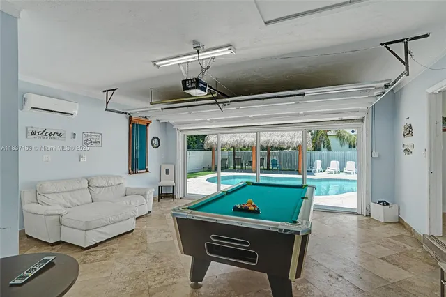 $1,175,000 | 16000 North Miami Avenue, Miami, FL 33169