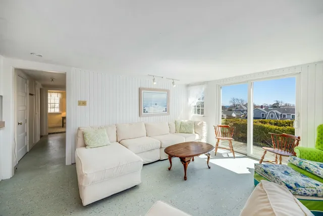 $3,495,000 | 35 Grayton Avenue, Hyannis Port, MA 02601