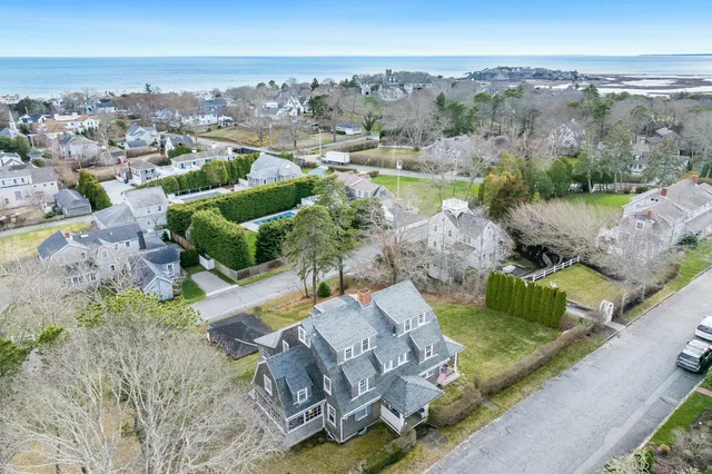 $3,495,000 | 35 Grayton Avenue, Hyannis Port, MA 02601
