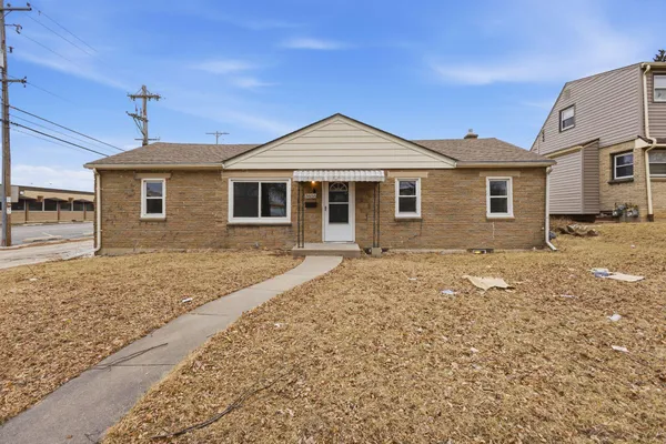 $114,900 | 3956 North 75th Street, Milwaukee, WI 53216