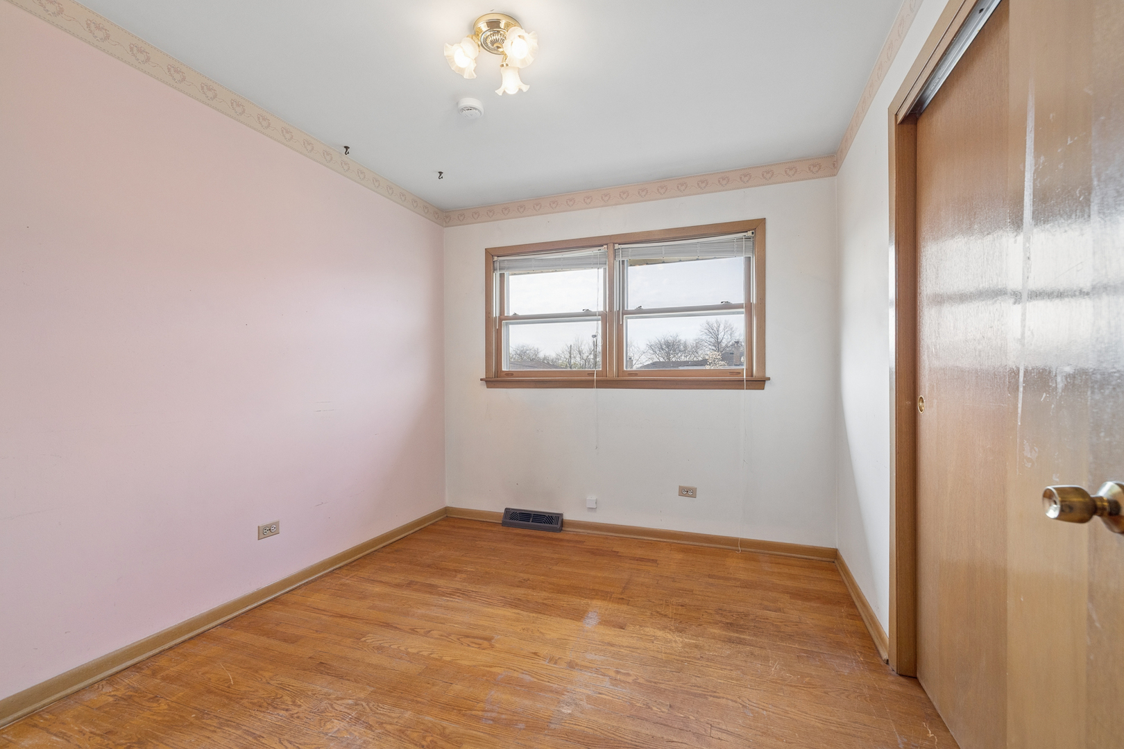 7737 Odell Avenue Bridgeview, IL 60455 - Photo 12 of 21