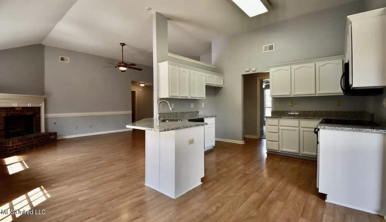 2065 Heather Ridge Southaven, MS 38672 - Photo 5 of 20 IMG_8681