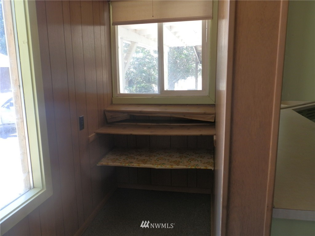 265 Joe Rocky Road Raymond, WA 98577 - Photo 6 of 9 Gallery Image 6