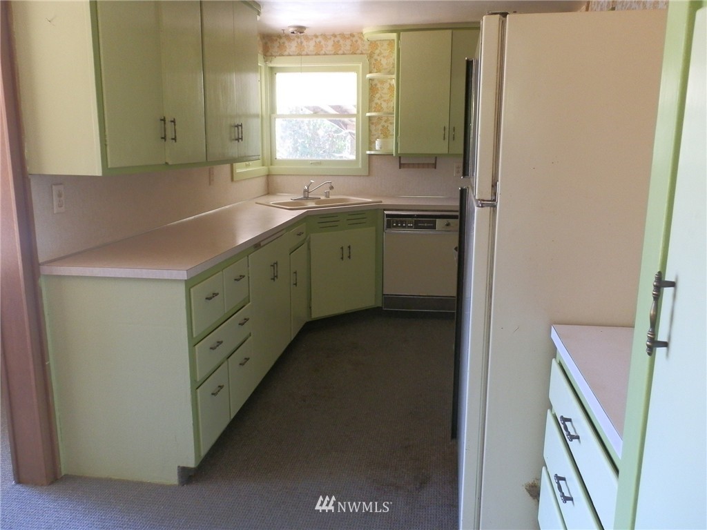 265 Joe Rocky Road Raymond, WA 98577 - Photo 7 of 9 Gallery Image 7