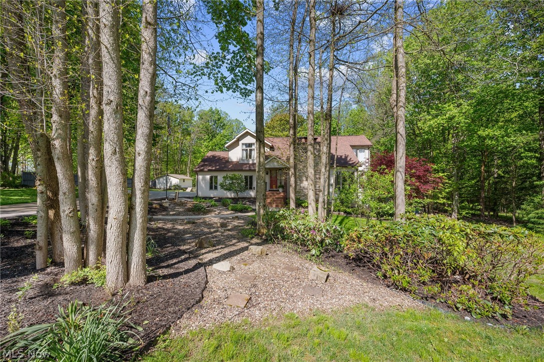 18976 Thorpe Road Chagrin Falls, OH 44023 - Photo 35 of 45