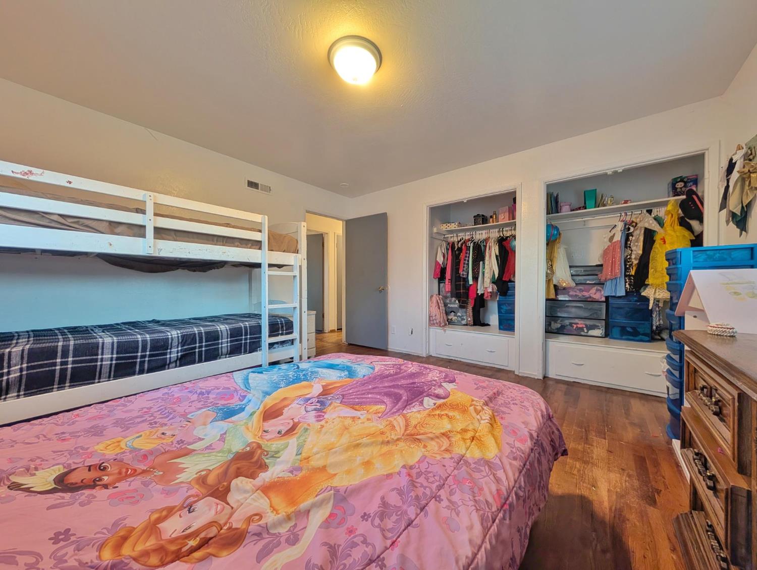 600 Gold Oak Road San Andreas, CA 95249 - Photo 34 of 46 a bed room with a bed and a walk in closet